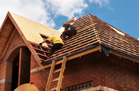 Best roofing - Key Takeaways. Roof replacement costs between $6,700 and $80,000 or $11,500 for an average-sized home. The type of materials and the design of your roof determine your costs and up to 60% of your ...